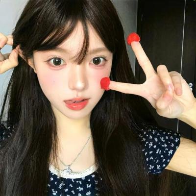 深红的金子 在线观看封面